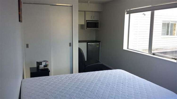 4b/7 Snead Place 1074_5
