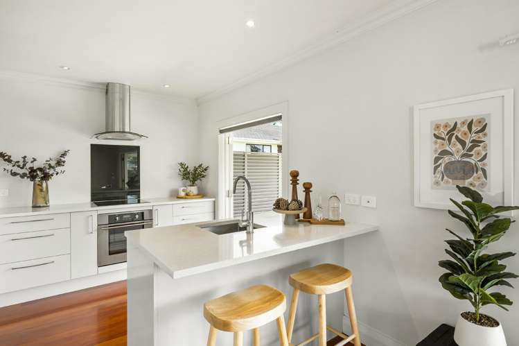 103 Lake Road Belmont_9