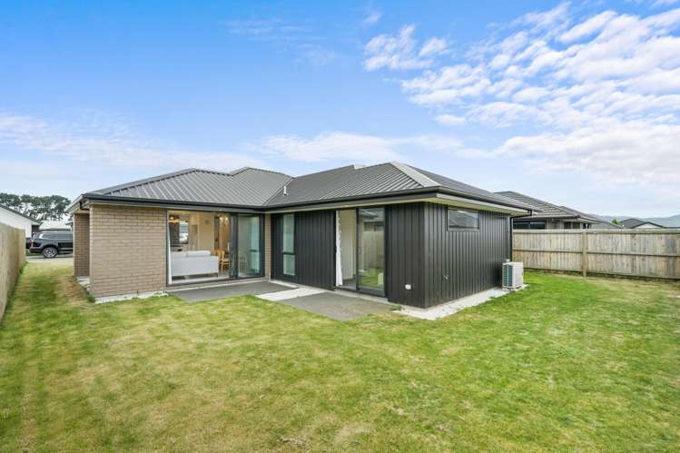 6 Olearia Lane Halswell_12