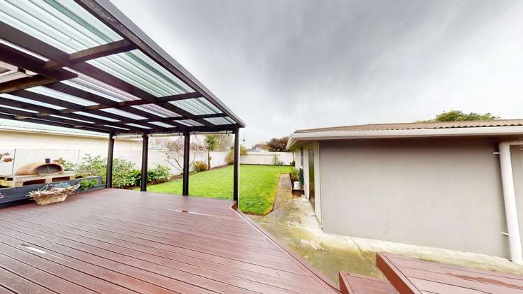 7 Raglan Avenue Cloverlea_16