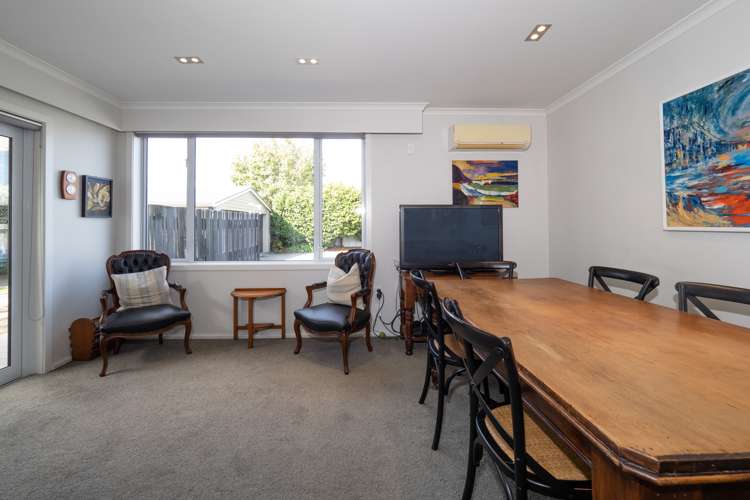 12 Woodham Drive Allenton_5