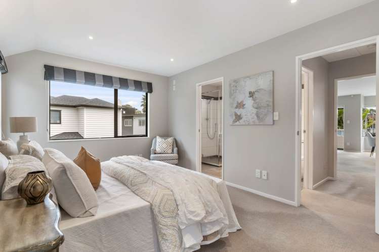 2/4 Rogers Avenue Eastern Beach_15