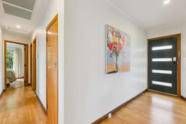 54 Akaroa Drive Maupuia_3