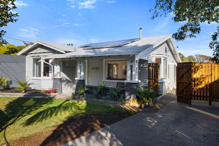 44 Victoria Road Brooklands_16