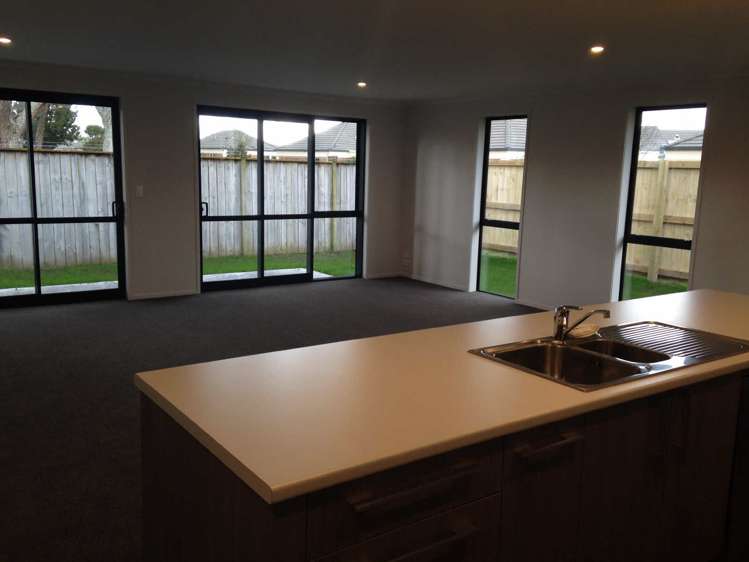 16 Kennedy Lane Hamilton East_30