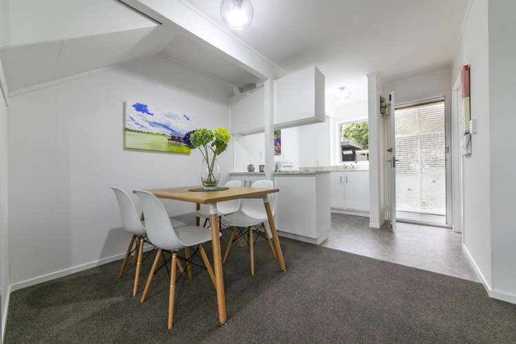 8/20 Spring Street Onehunga_5