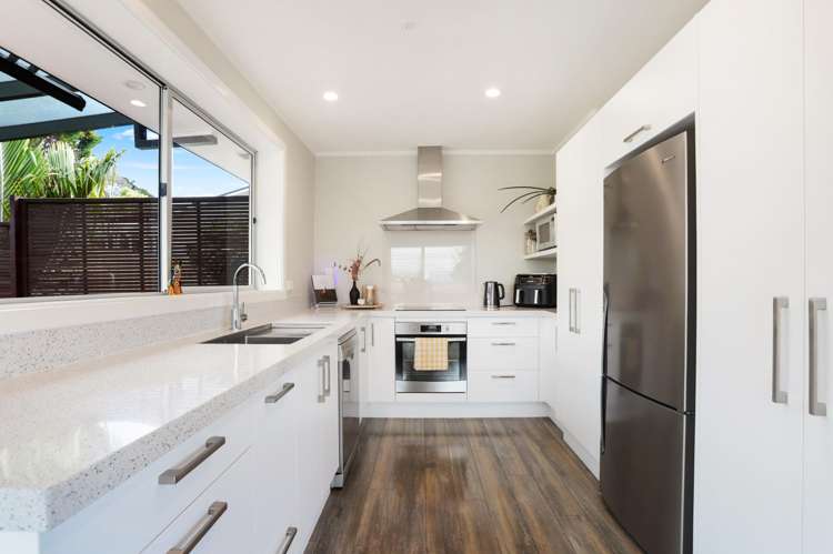 56 Paewai Road Glen Eden_15