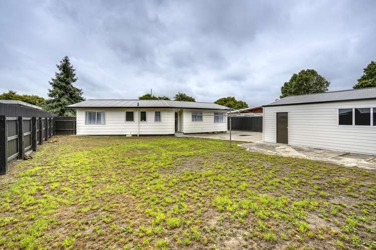 15 Bangor Street Flaxmere_13