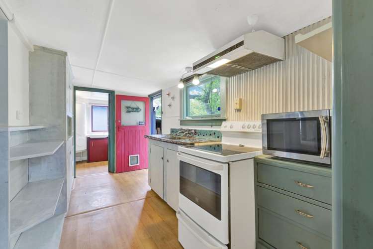 31 Penfold Square, Leithfield Beach Leithfield_9