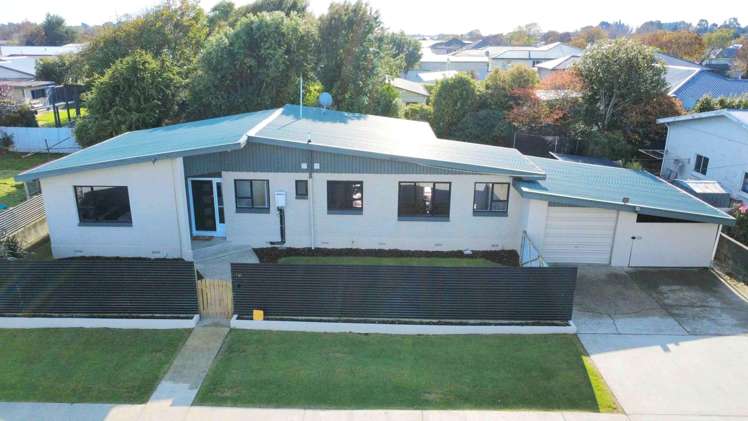 166 West Street Hawthorndale_16