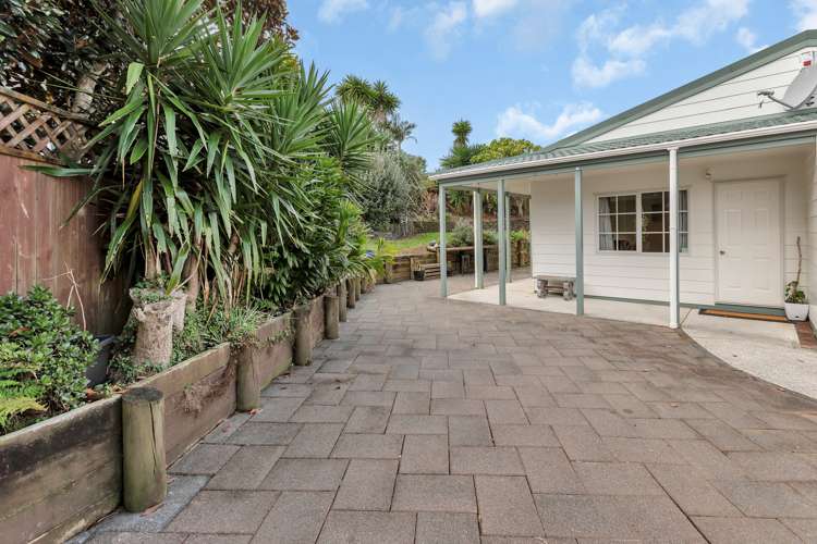 10 Howards Way Kamo_15