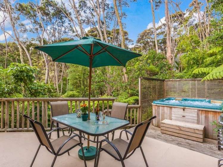 176 Laingholm Drive Titirangi_7