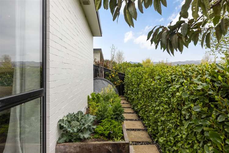 4 Piper Lane Burleigh_15