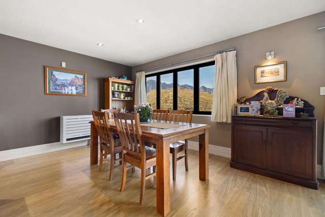 105 Goldfield Heights Queenstown_4