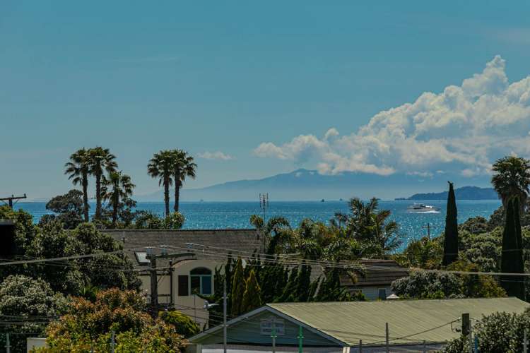 2/24 Penning Road Castor Bay_0