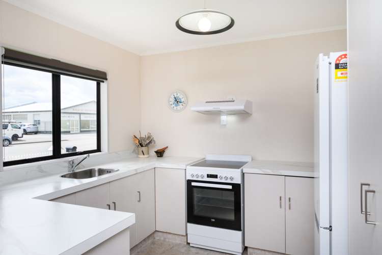 46 Weld Street Feilding_19