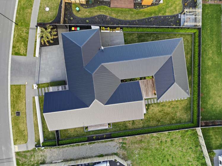 56 Carnaveron Drive Lincoln_31