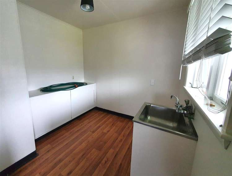 38 Murray Street Greymouth_11