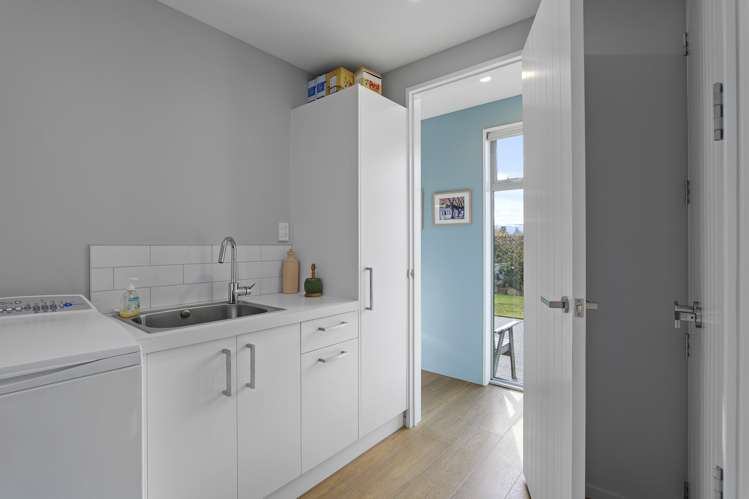 3 Rilco Lane Springfield_17