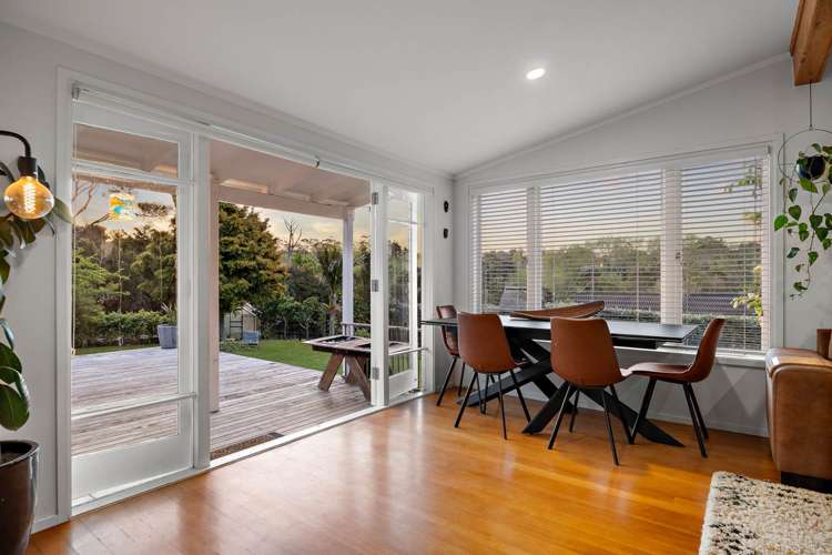 315 Muriwai Road Waimauku_17