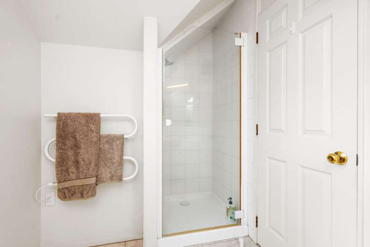 117 Hatea Drive Regent_20