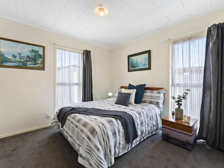 29 Heather Green Avenue Meremere_10