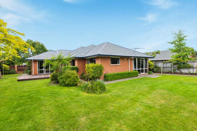 12 Paget Drive Woodend_13