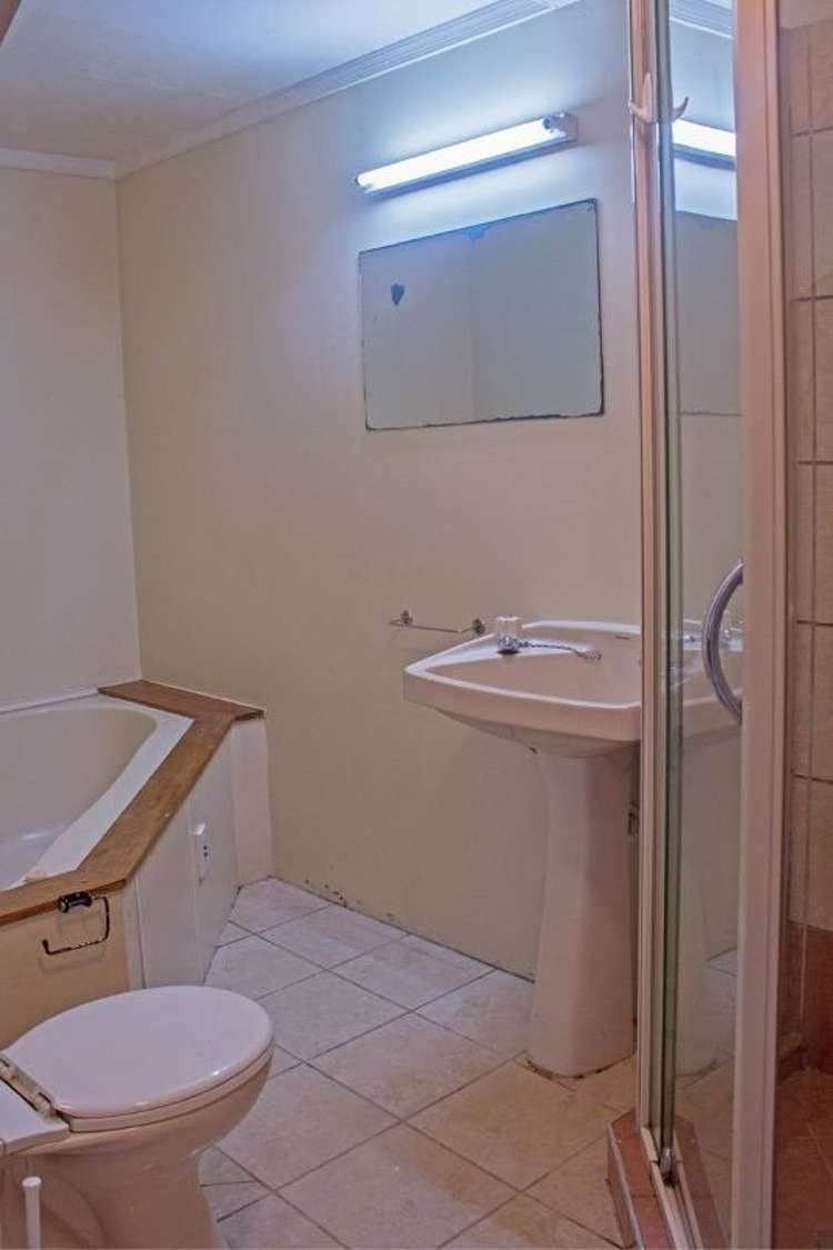 36 Ryehill Street Calton Hill_10