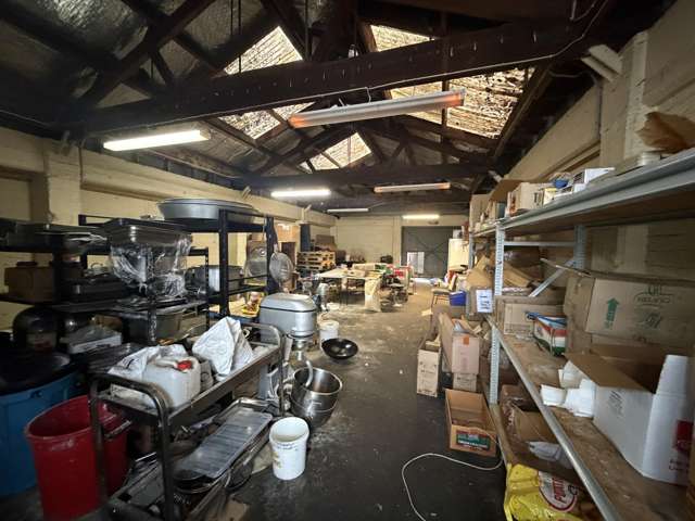 Central Hastings Storage