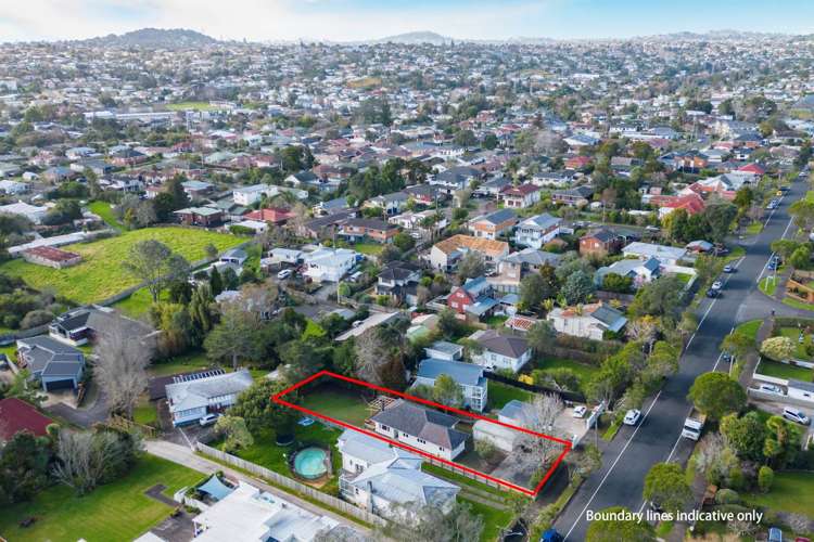 33 Puketea Street Blockhouse Bay_23