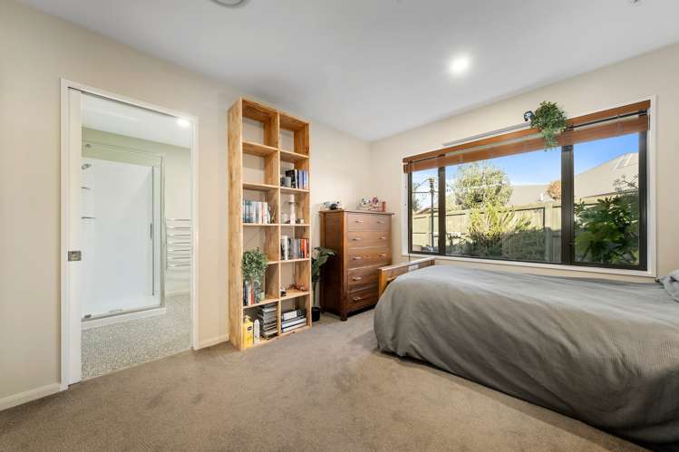 17 Evergreen Place Parklands_14