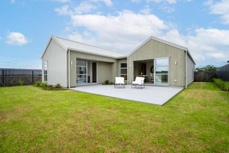 77 Theodore Drive Ruakaka_13