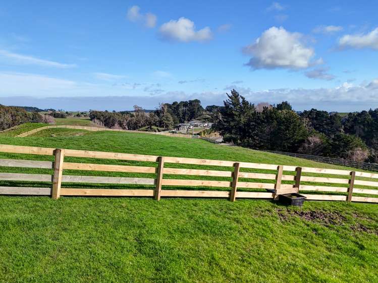 Holmwood Road Kaitoke_12