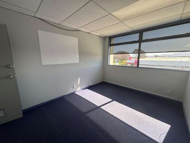 Office 5, 110 Rimu Road Paraparaumu_3