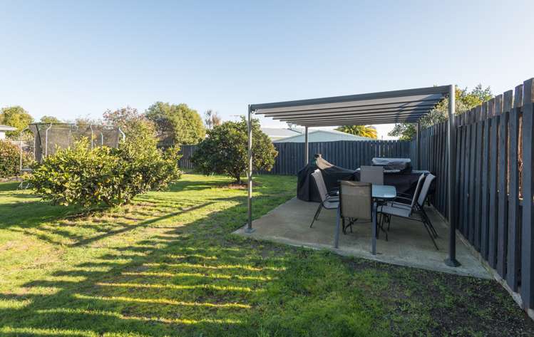 6 Cooper Place Richmond_17