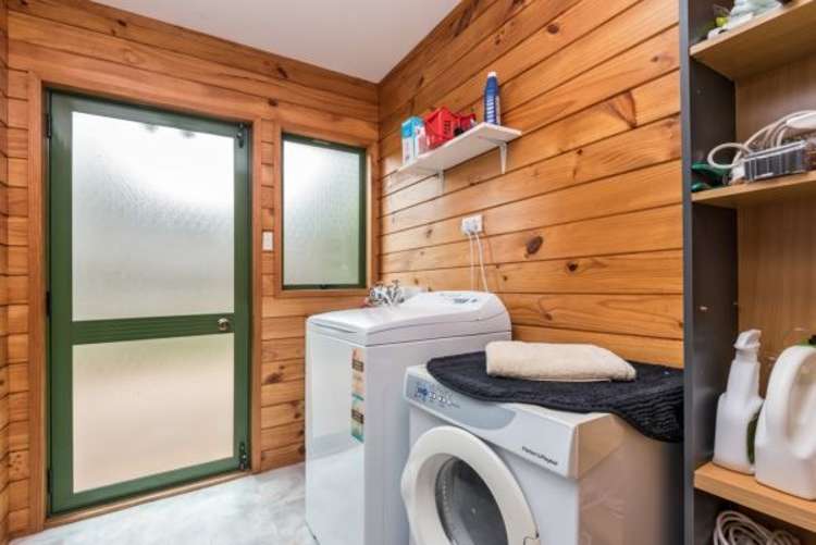 2/12 Howe Street Howick_12