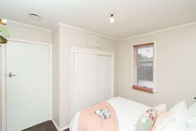 6 Tomin Road Glenview_13