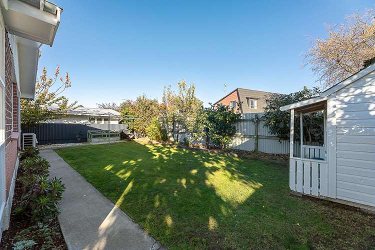 6b Washington Crescent Redwoodtown_16