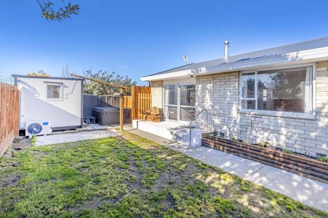 111/11a Lenton Street Aranui_2