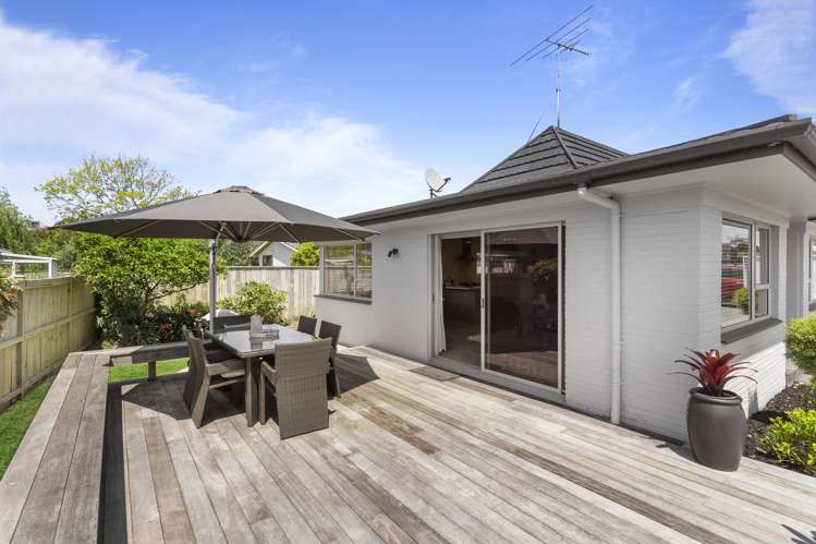 1/15 Vivian Wilson Drive Eastern Beach_7