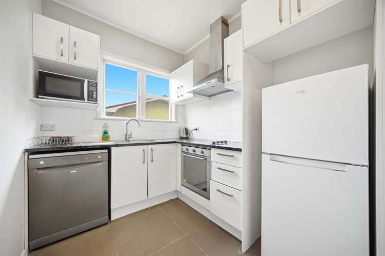 8 Renton Road Mt Albert_6