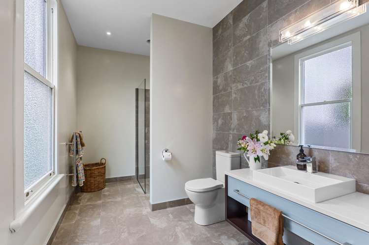 28 Knowles Street Merivale_17