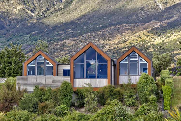 4 McKellar Drive Jacks Point_13