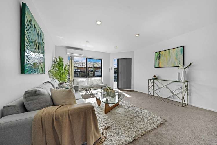 4 Shayla Place Favona_9