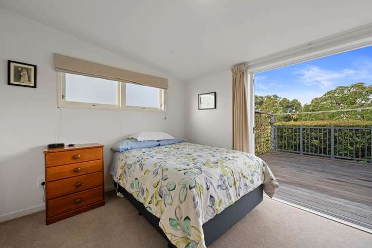 10 Seabreeze Road Narrow Neck_13