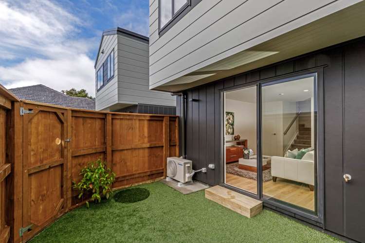 26A Enderby Drive Te Atatu Peninsula_11