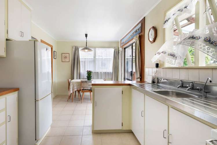 25 Lemnos Place Titirangi_5