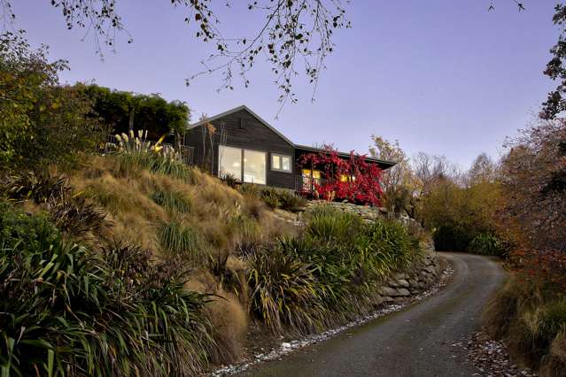 Coronet Peak and Shotover River Views