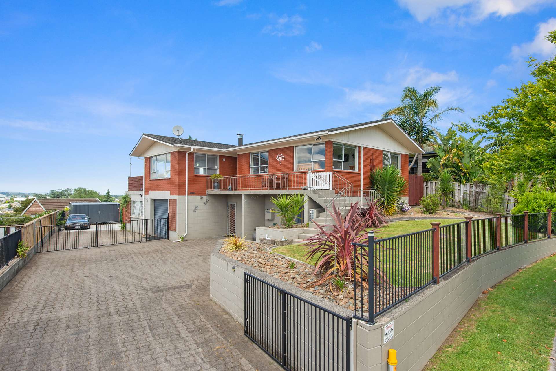 25 Russleigh Drive Dinsdale_0