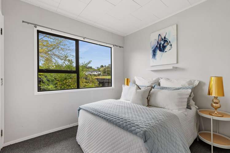 23A Capricorn Place Glen Eden_11